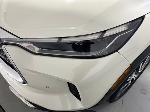 Used 2022 INFINITI QX60 Sensory image 38