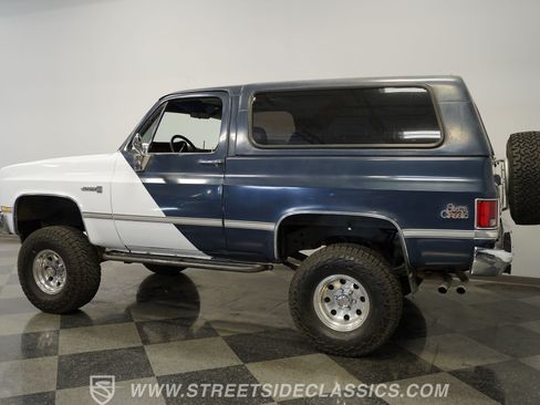 Used 1988 GMC Jimmy 4WD image 9