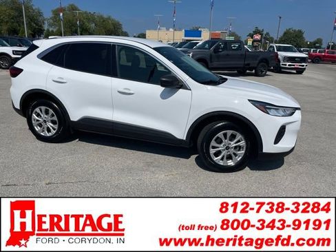 Used 2024 Ford Escape Active w/ Tech Pack #1 AWD/4WD image 1