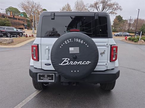 Used 2024 Ford Bronco Outer Banks image 4