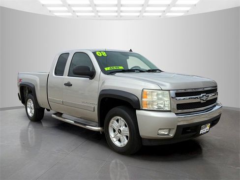 Used 2008 Chevrolet Silverado 1500 LT w/ Power Pack Plus image 2