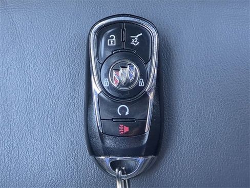 Used 2024 Buick Enclave Premium image 37