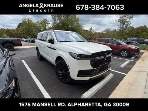 New 2025 Lincoln Navigator L Reserve w/ Jet Appearance Package image 1