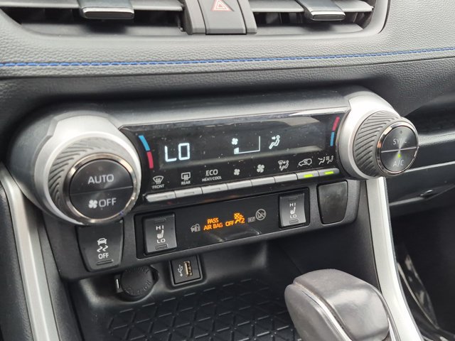 Certified 2025 Toyota RAV4 SE w/ Convenience Package AWD/4WD image 15