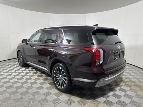 Used 2023 Hyundai Palisade Calligraphy w/ Cargo Package AWD/4WD image 5