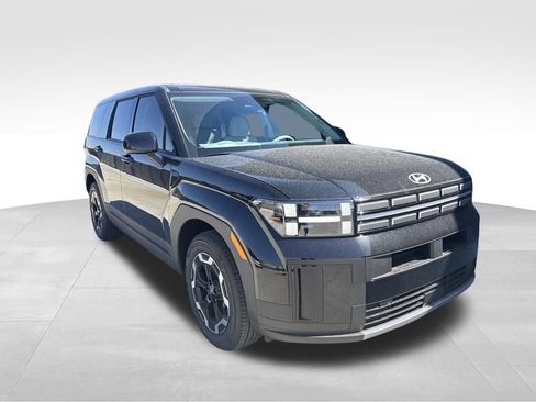 New 2026 Hyundai Santa Fe SE image 4