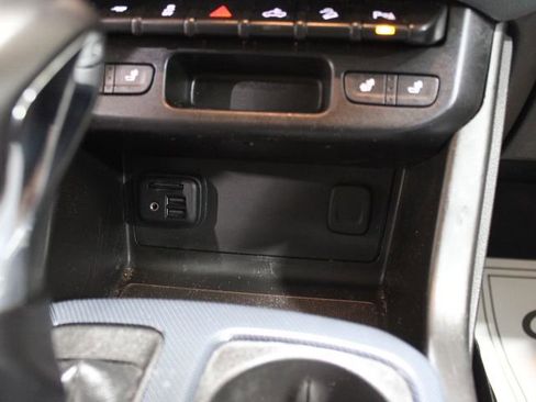 Used 2022 Chevrolet Colorado Z71 image 49
