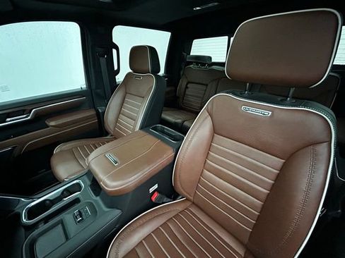 Used 2025 GMC Sierra 2500 Denali Ultimate image 33