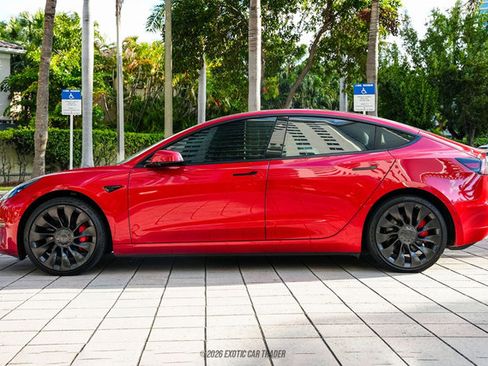 Used 2022 Tesla Model 3 Performance AWD/4WD image 3