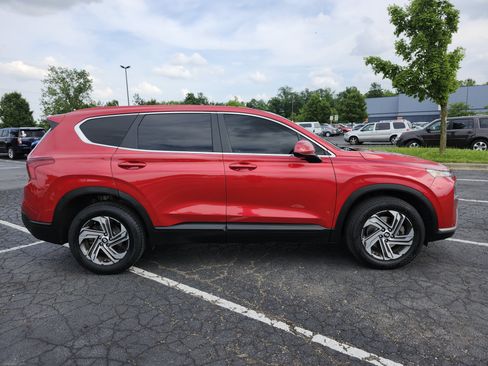 Used 2022 Hyundai Santa Fe SE w/ Cargo Package FWD image 16