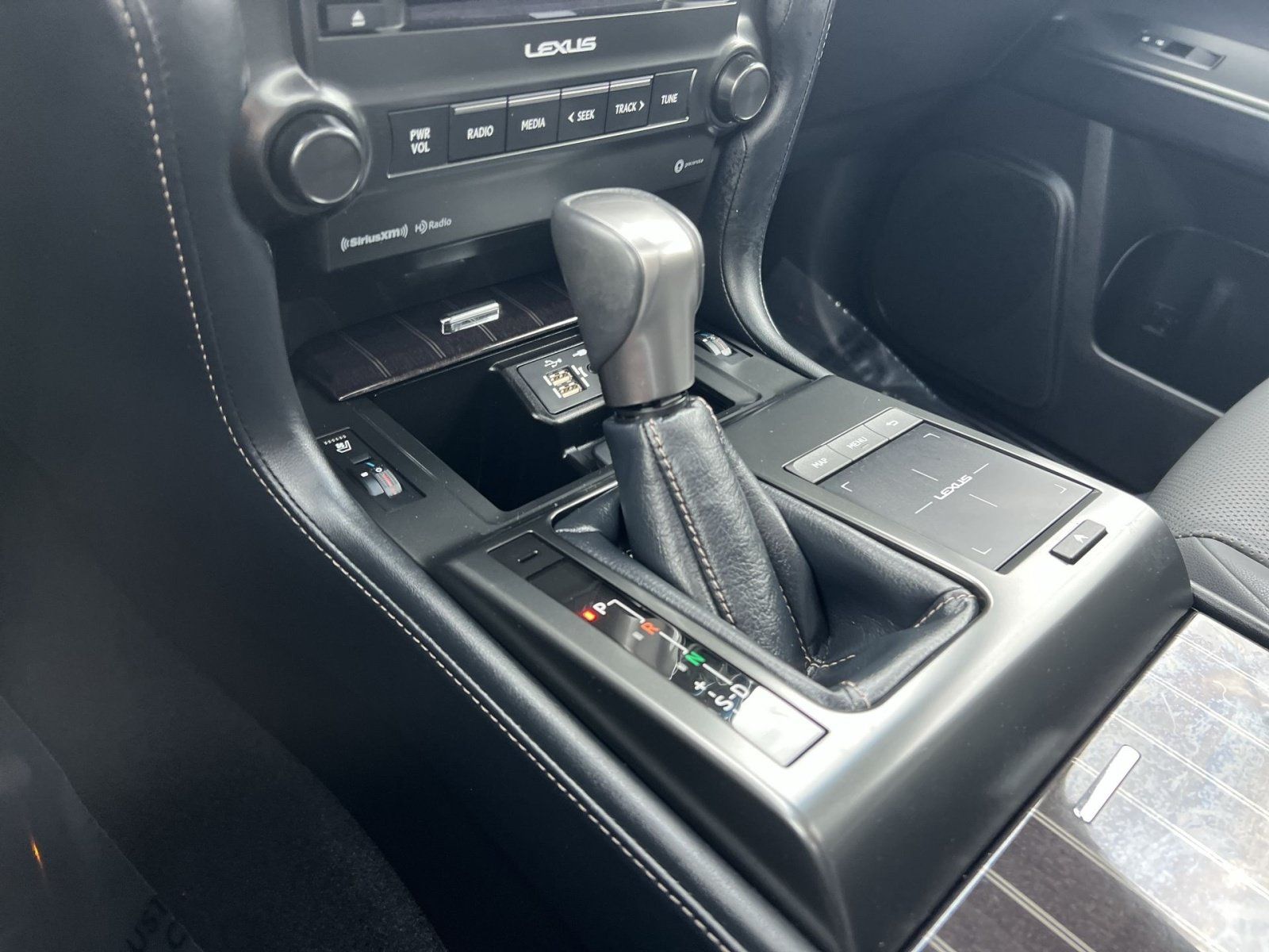 Used 2023 Lexus GX 460 Premium w/ Premium Package AWD/4WD image 22