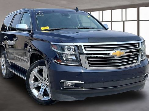 Used 2019 Chevrolet Tahoe Premier w/ Max Trailering Package AWD/4WD image 3