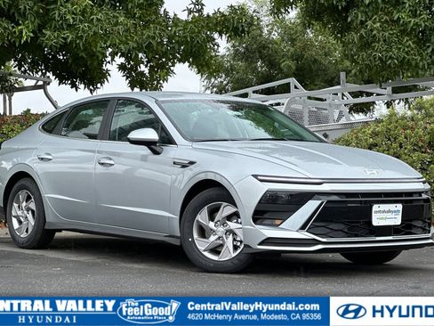 New 2026 Hyundai Sonata SE image 1