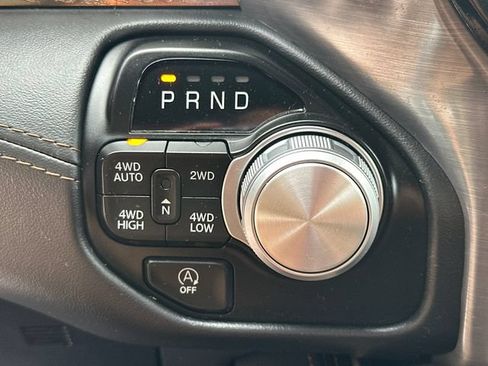 Used 2024 RAM 1500 Limited AWD/4WD image 35