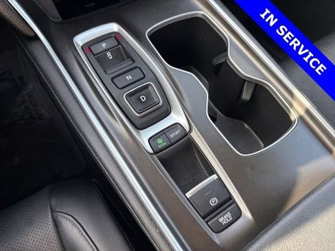 Used 2022 Honda Accord Touring image 29