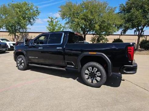 New 2026 GMC Sierra 2500 Denali w/ Denali Reserve Package image 40
