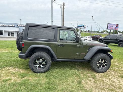 Used 2022 Jeep Wrangler Rubicon AWD/4WD image 14