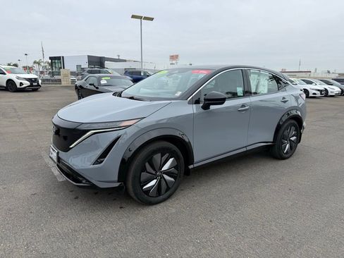 Certified 2024 Nissan Ariya FWD image 3