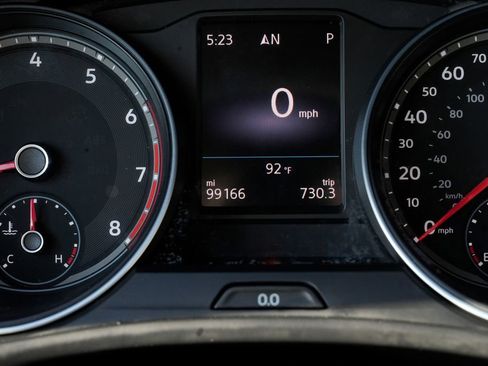 Used 2018 Volkswagen Atlas SE image 50