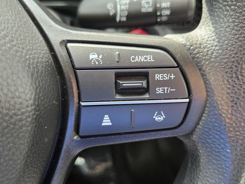 Used 2025 Honda CR-V LX image 24