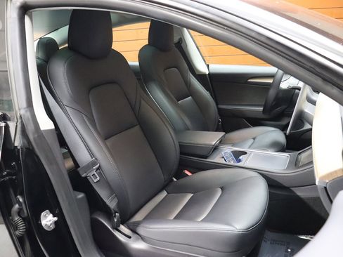 Used 2022 Tesla Model 3 Long Range image 54