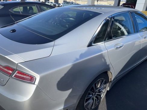 Used 2019 Lincoln MKZ Premiere image 8