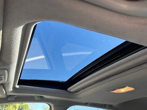 Used 2014 Subaru Crosstrek 2.0i Limited image 13