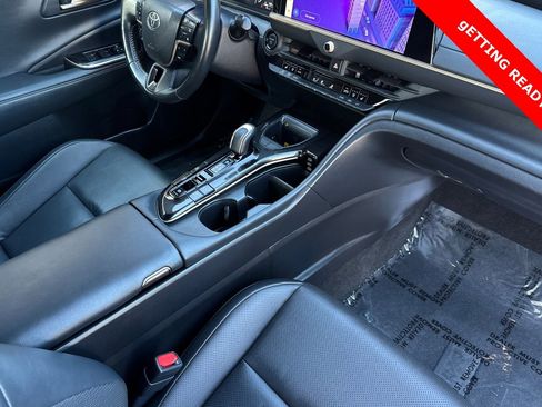 Certified 2025 Toyota Crown XLE image 15