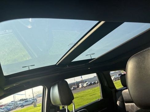 Used 2021 Jeep Grand Cherokee Limited w/ Luxury Group II AWD/4WD image 29