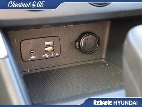 Used 2019 Subaru Forester Premium w/ All-Weather Package AWD/4WD image 38