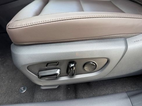 New 2026 Lexus RX 450h AWD image 13