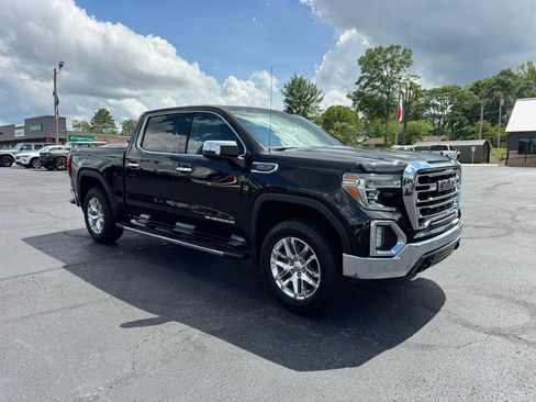 Used 2020 GMC Sierra 1500 SLT w/ SLT Premium Plus Package AWD/4WD image 4