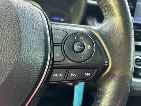 Used 2022 Toyota Corolla SE image 17