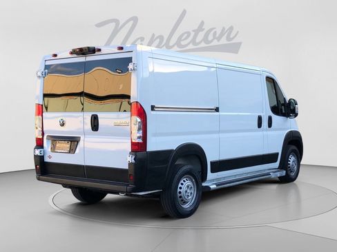 Used 2025 RAM ProMaster 2500 w/ U-Haul Equipment Group FWD image 6