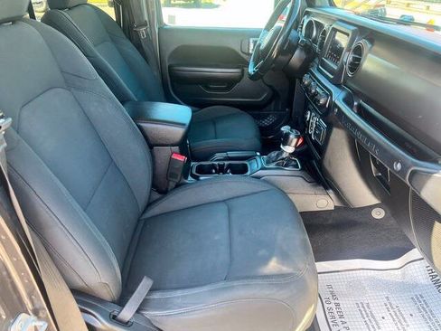 Used 2020 Jeep Wrangler Unlimited Sport S AWD/4WD image 19