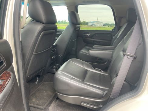 Used 2012 GMC Yukon Denali AWD/4WD image 6