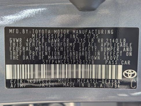 Used 2026 Toyota Corolla SE w/ SE Package FWD image 27