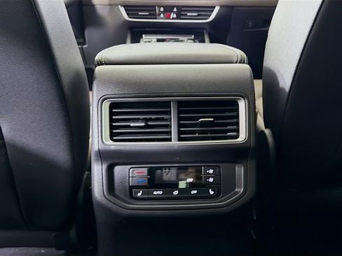 New 2026 Volkswagen Atlas SEL AWD/4WD image 25