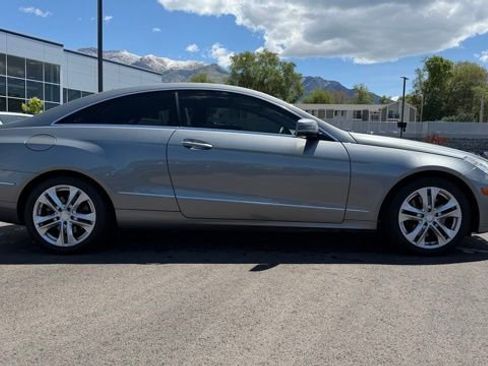 Used 2010 Mercedes-Benz E 350 Coupe image 2