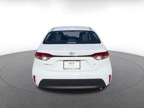 Used 2025 Toyota Corolla LE image 11