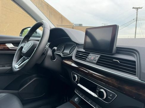 Used 2018 Audi Q5 2.0T Premium Plus AWD/4WD image 30