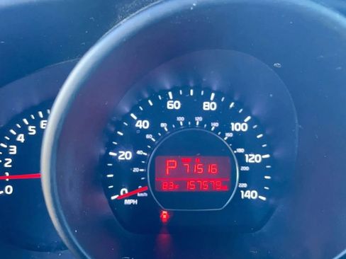 Used 2019 Kia Soul FWD image 9