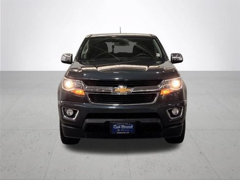 Used 2017 Chevrolet Colorado LT w/ Luxury Package, Chrome AWD/4WD image 4