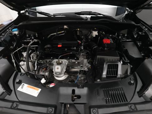 Certified 2024 Honda HR-V Sport image 3