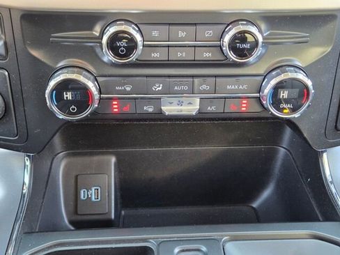 Certified 2021 Ford F150 XLT w/ Equipment Group 302A High image 25