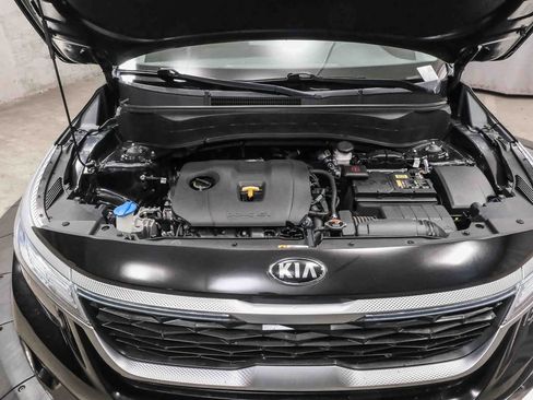 Used 2021 Kia Seltos S image 28