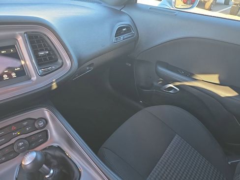 Used 2023 Dodge Challenger R/T w/ Blacktop Package image 27
