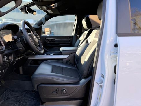 Used 2023 RAM 1500 Big Horn image 17