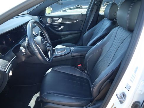 Used 2022 Mercedes-Benz E 350 Sedan image 10