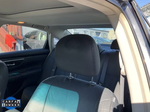 Used 2013 Nissan Altima 2.5 SL w/ Technology Pkg image 23